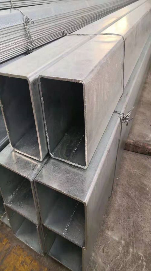 熱鍍鋅方管廠家選擇正規廠家購買？   