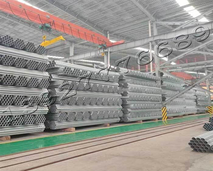 鍍鋅管廠房?jī)?nèi)景 鍍鋅管廠房?jī)?nèi)景